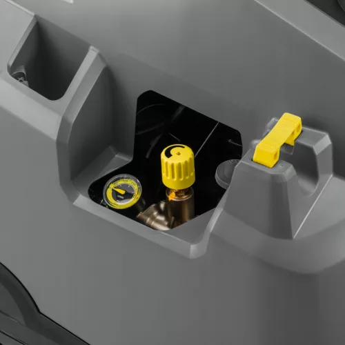 Karcher HDS 6/15 C professzionális melegvizes magasnyomású mosó