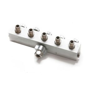   Levegő elosztó airbrush festékszórókhoz 5 db 1/8" levegő kimenet és 1 db 1/4" levegő bemenet Technic BD13-5