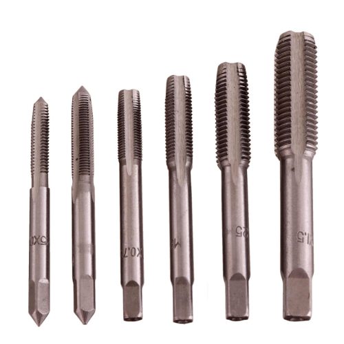 Menetvágók, menetfúrók, menetmetszők, kalibrátorok, 40 darabos készlet - TC Technic SK1894