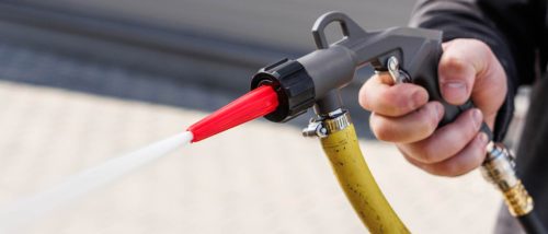 Pneumatikus mosópisztoly víz csatlakozással kompresszorhoz, 10 bar (levegő gyorscsatlakozóval és 13 mm-es vízcsatlakozóval)